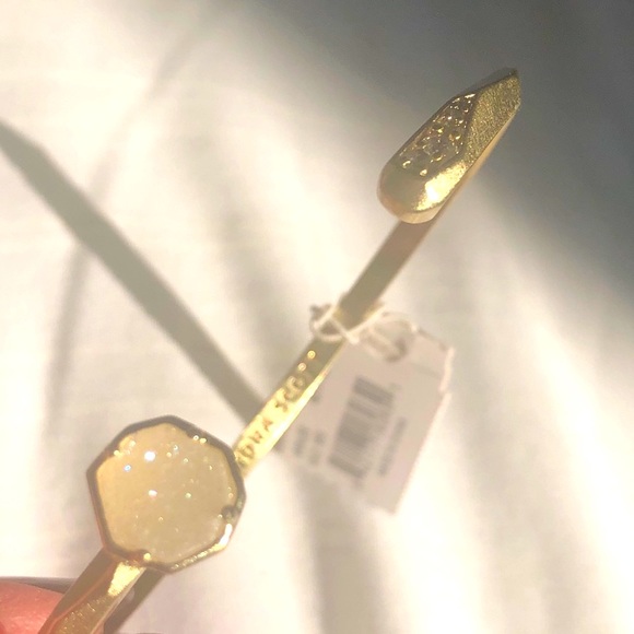 NWT Kendra Scott RARE & RETIRED Ashlee Bracelet Yellow Gold & Iridescent Drusy! - Picture 5 of 16